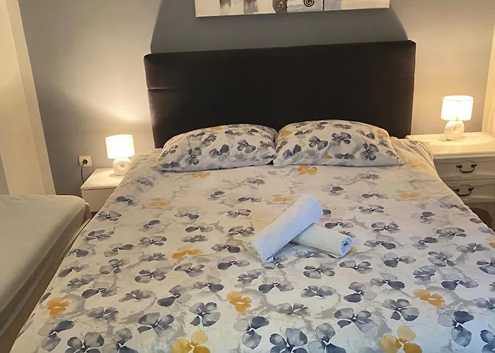 Ramy 公寓 茨里克韦尼察